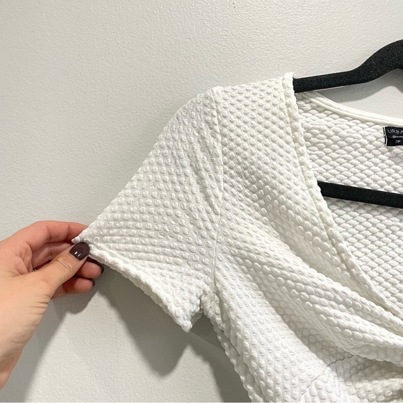 Urban Outfitters Tasha Twist-front Wrap Crop Top White XS - Picture 4 of 8